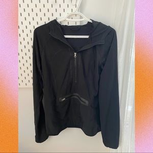 Lululemon Half Zip Run Windbreaker Black size 8
